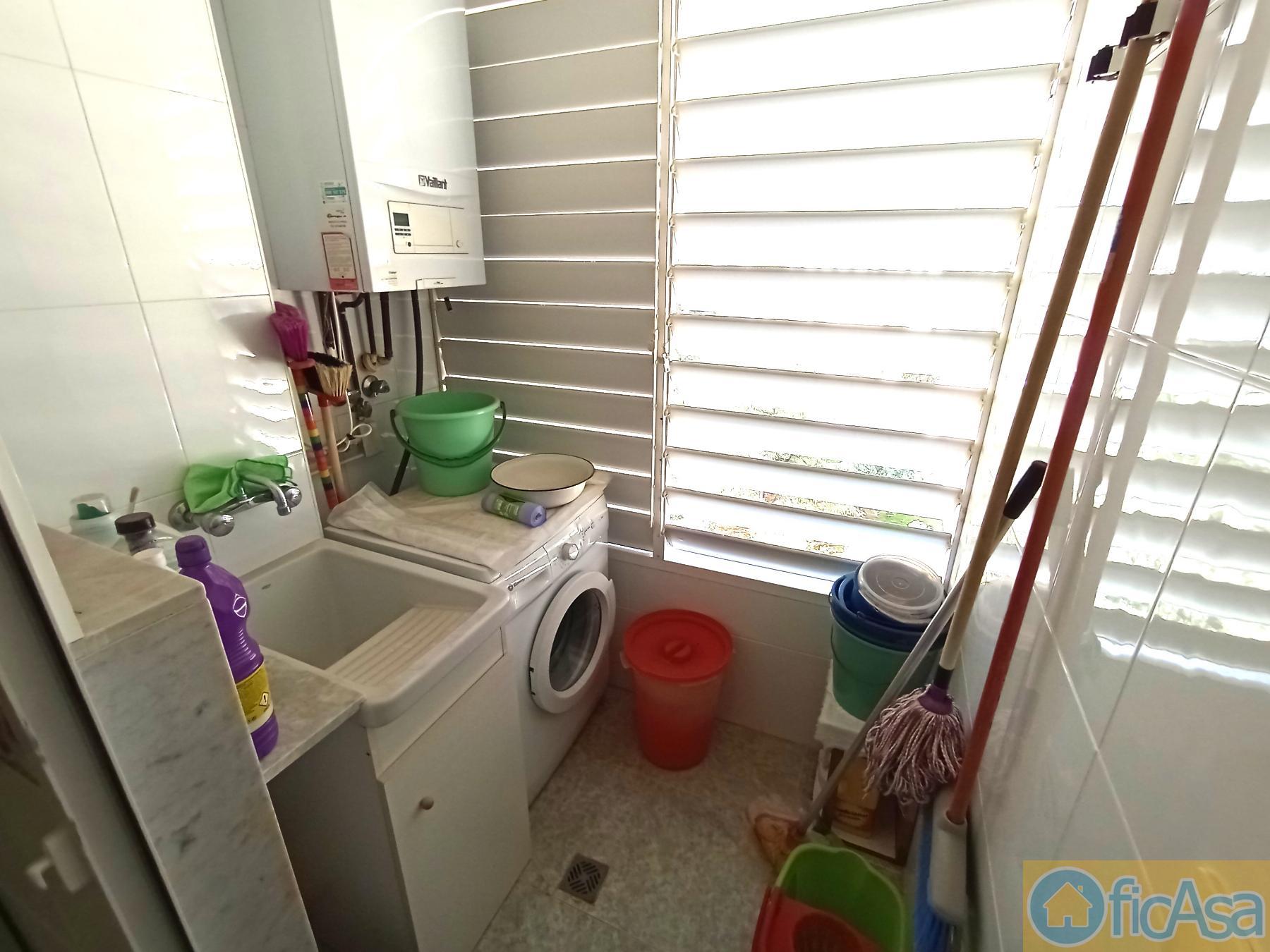 For sale of flat in Castellón