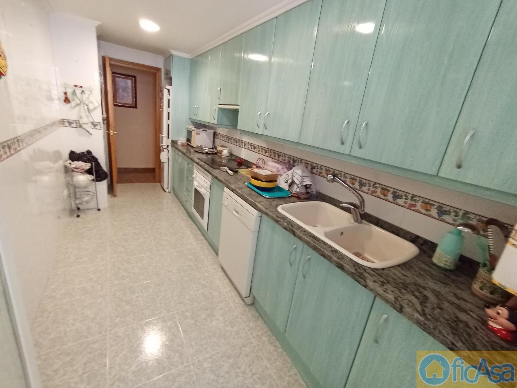For sale of flat in Castellón