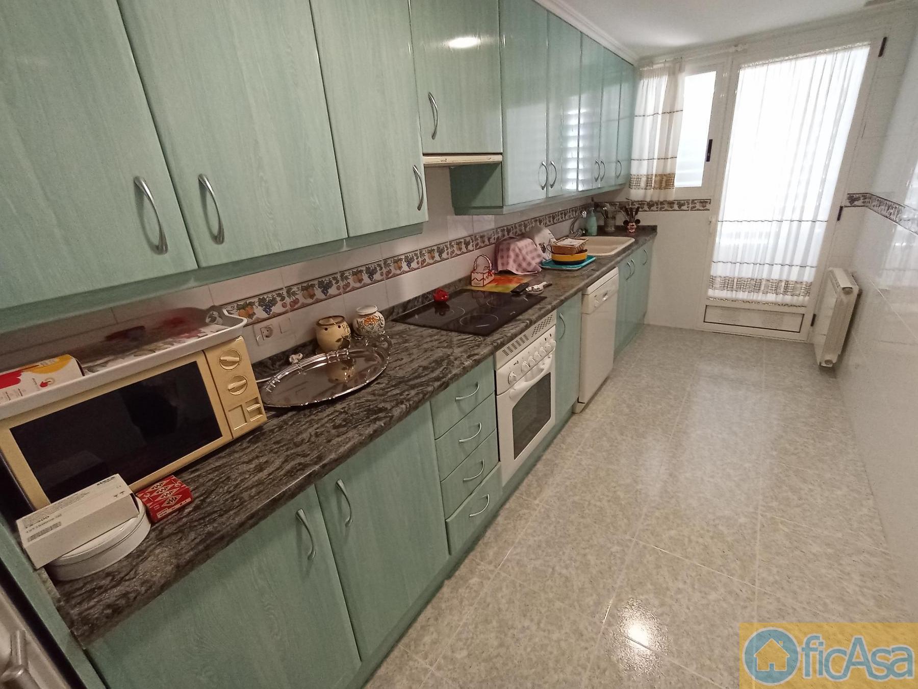 For sale of flat in Castellón