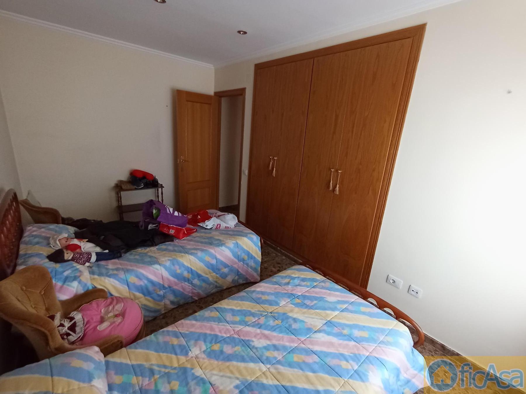For sale of flat in Castellón
