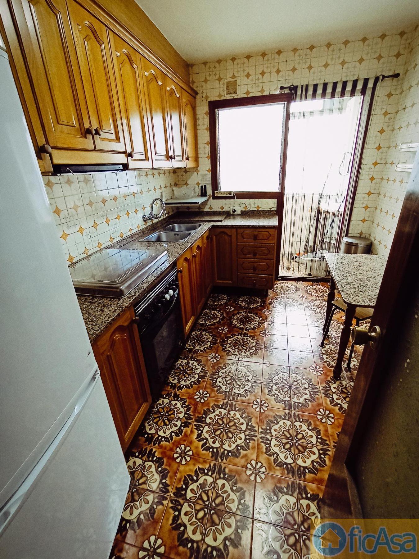 For sale of flat in Castellón