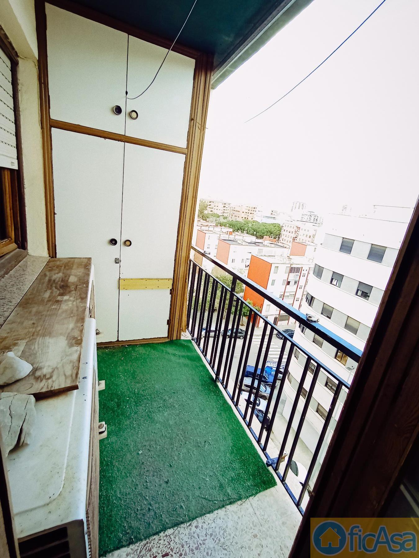 For sale of flat in Castellón