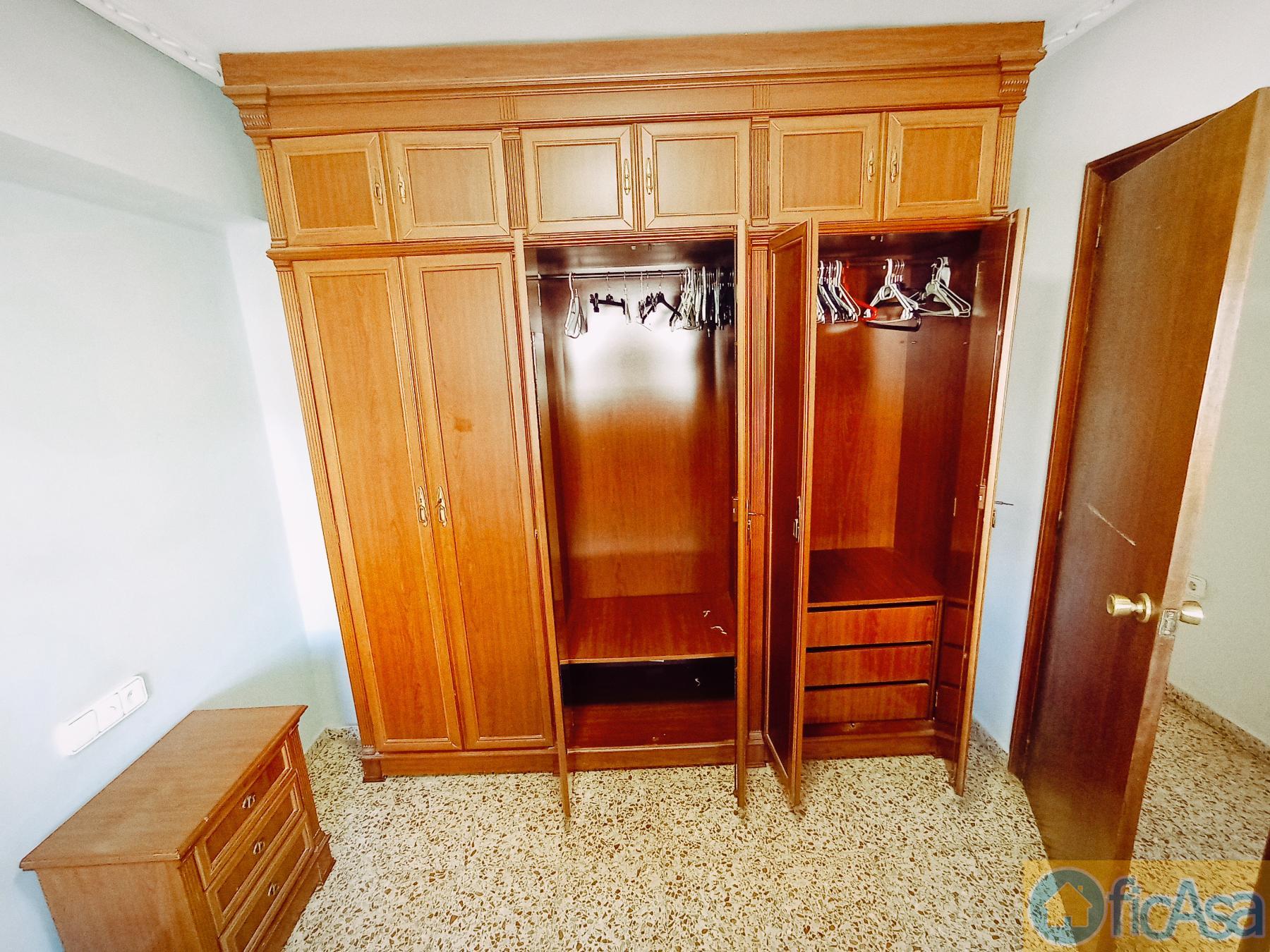 For sale of flat in Castellón