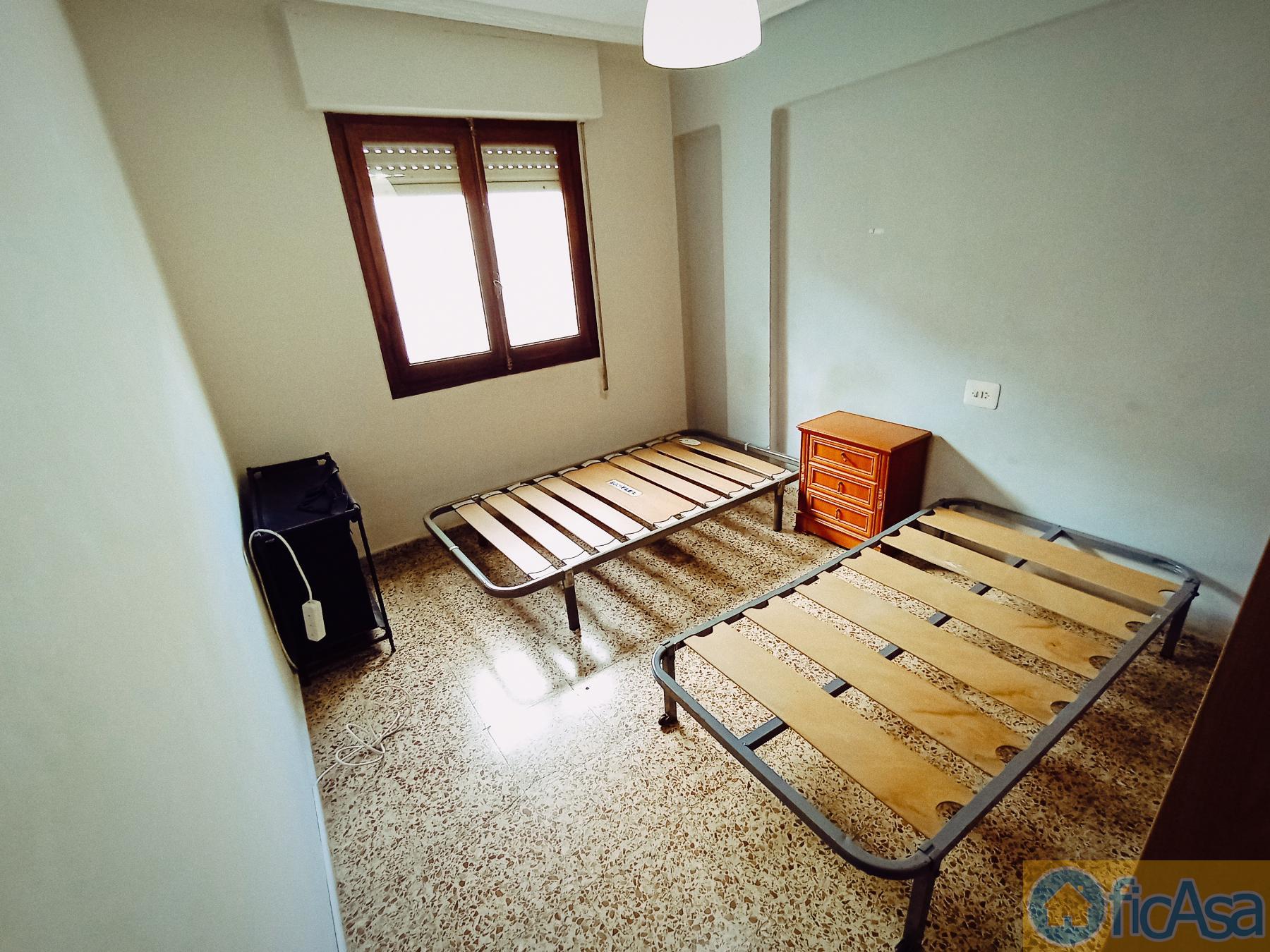 For sale of flat in Castellón