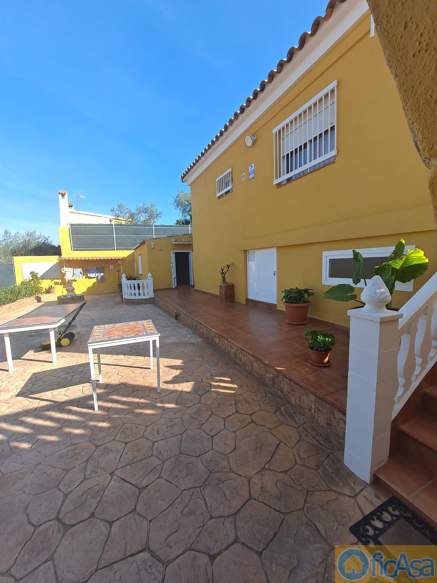 Venta de casa en Onda