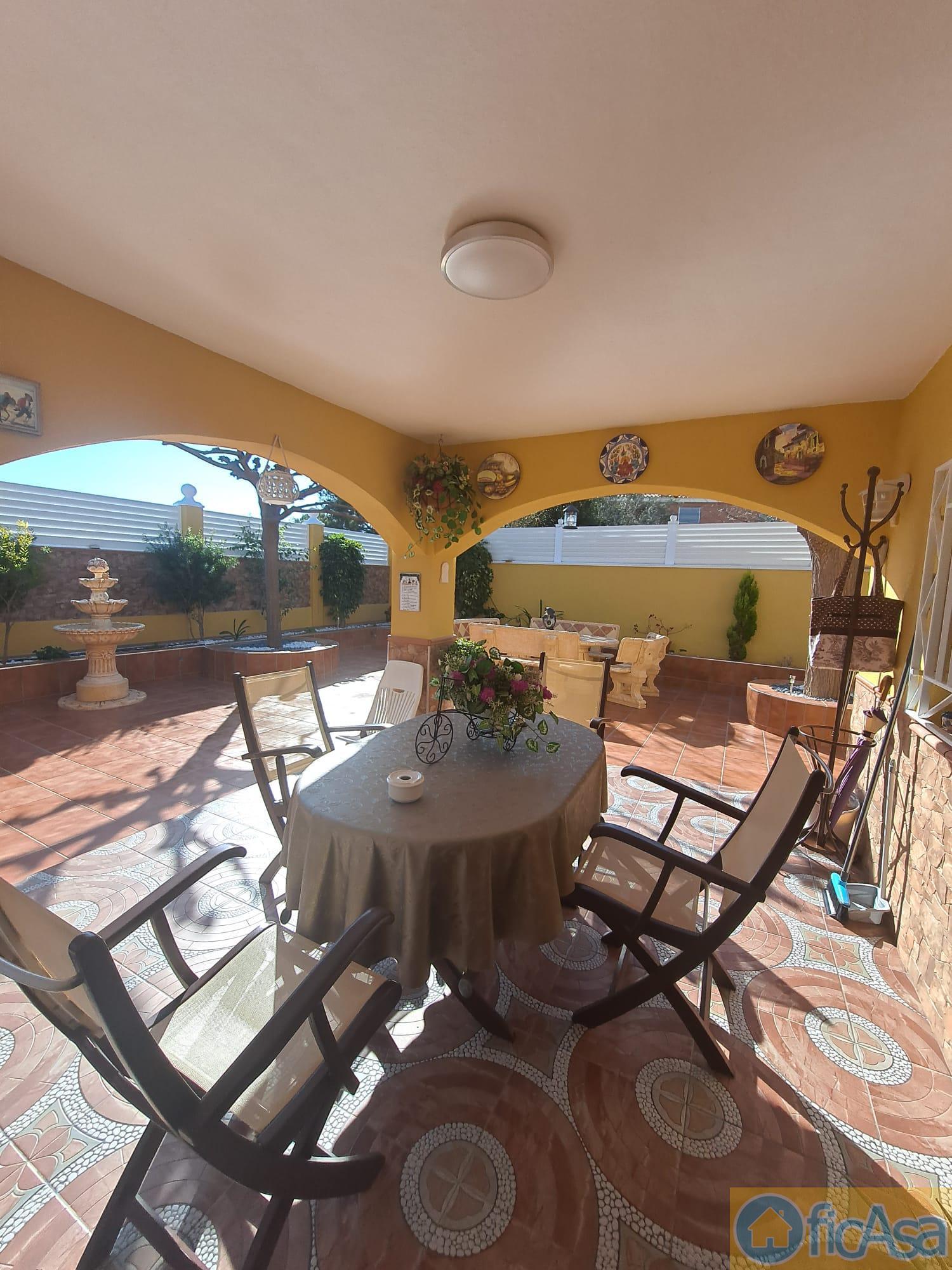 Venta de casa en Onda