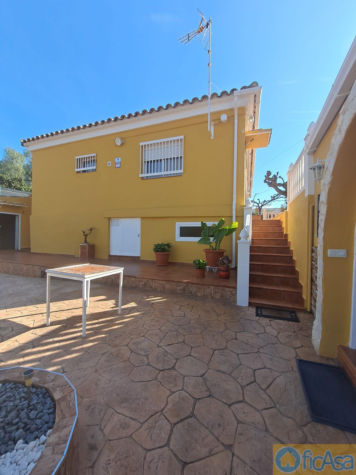Venta de casa en Onda