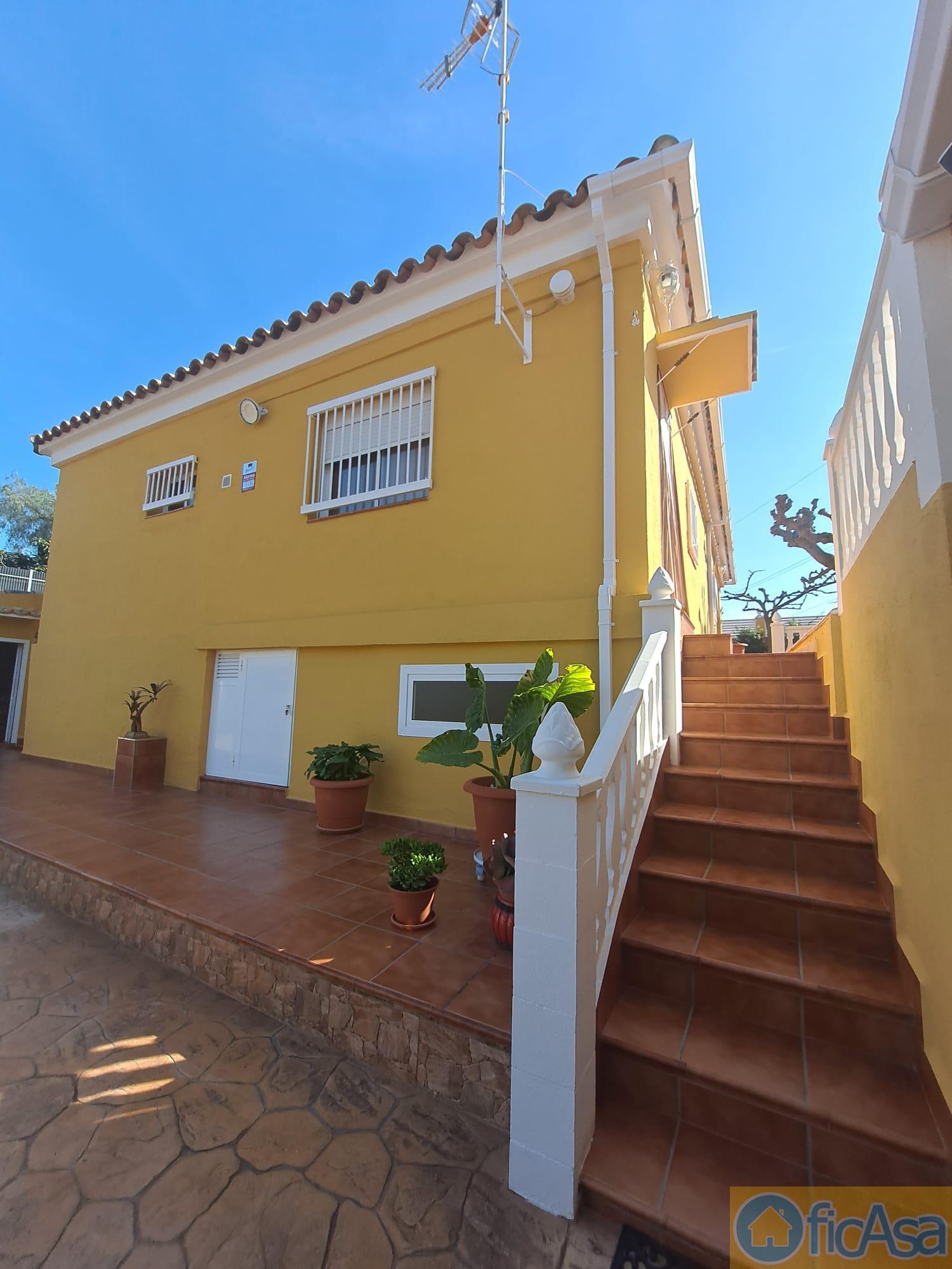 Venta de casa en Onda