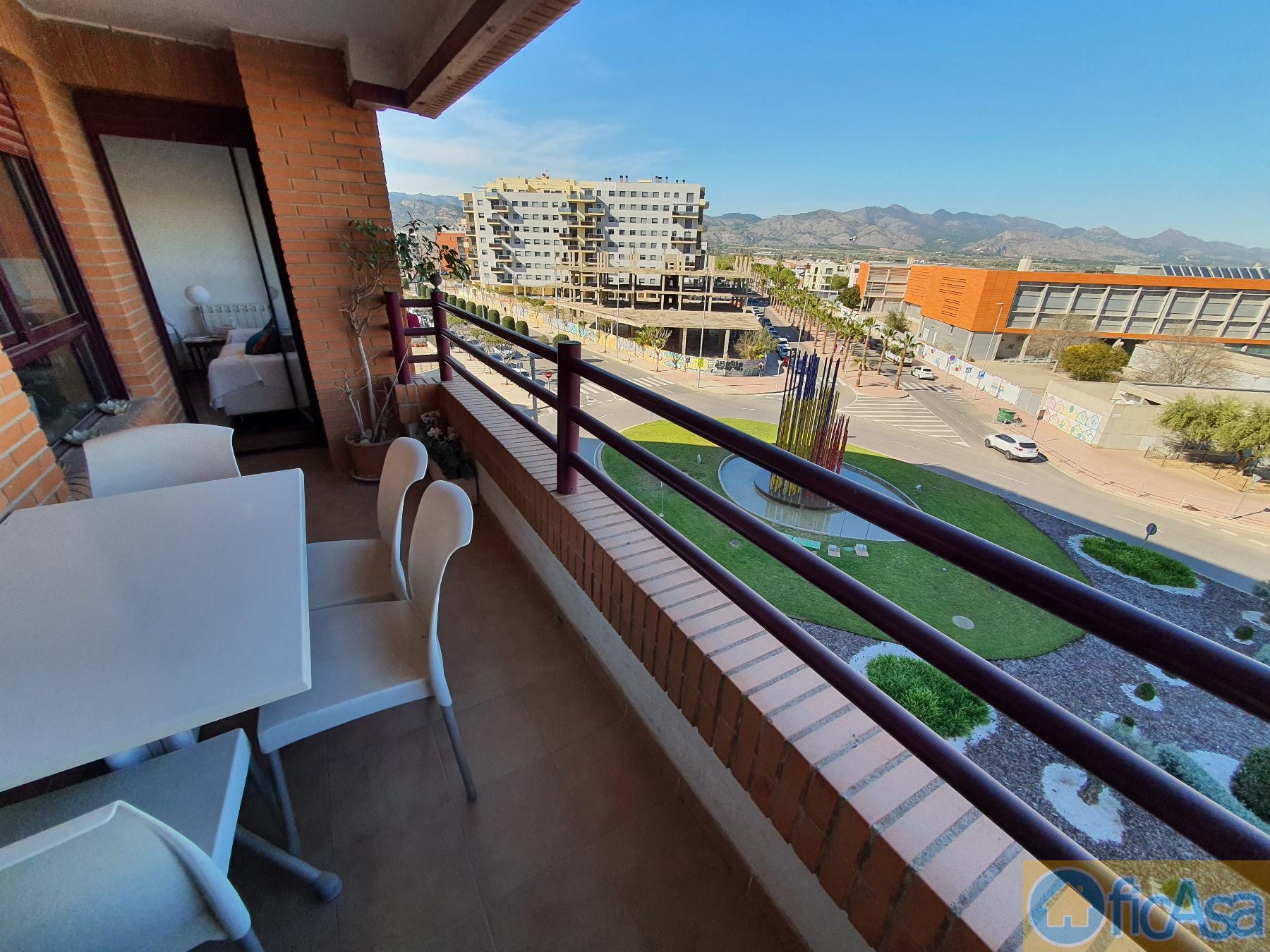For sale of flat in Castellón