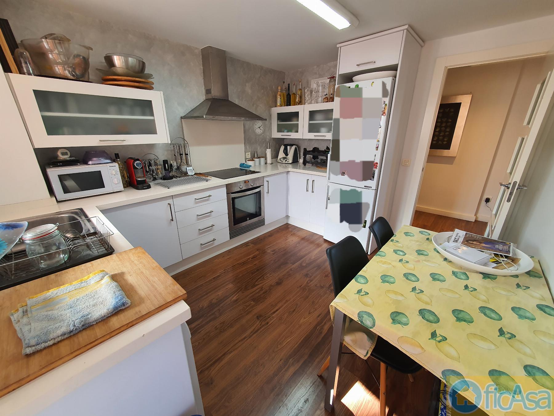 For sale of flat in Castellón