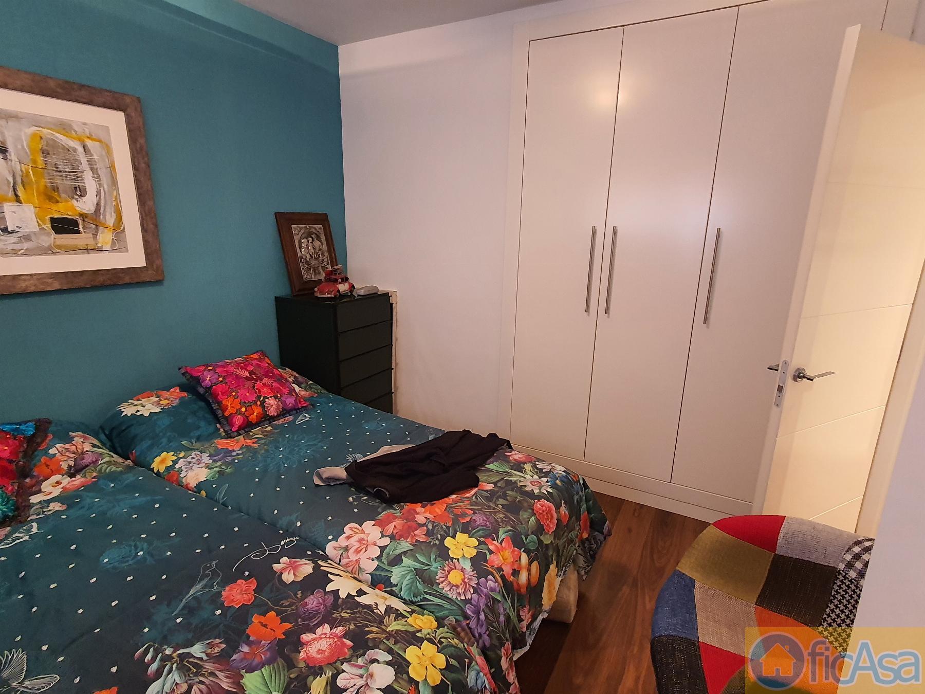 For sale of flat in Castellón