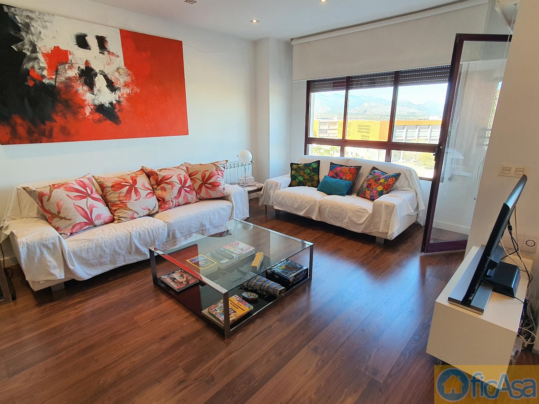 For sale of flat in Castellón