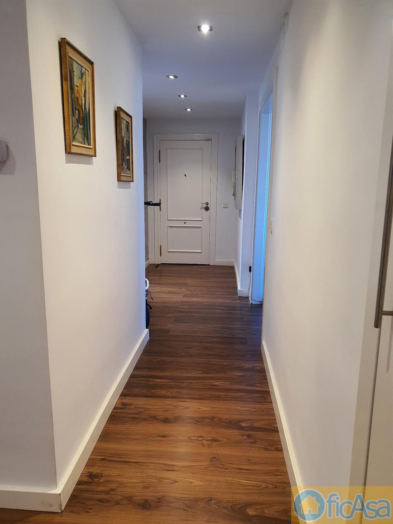 For sale of flat in Castellón