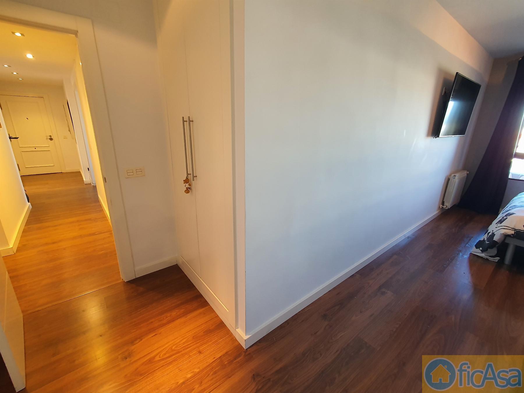 For sale of flat in Castellón