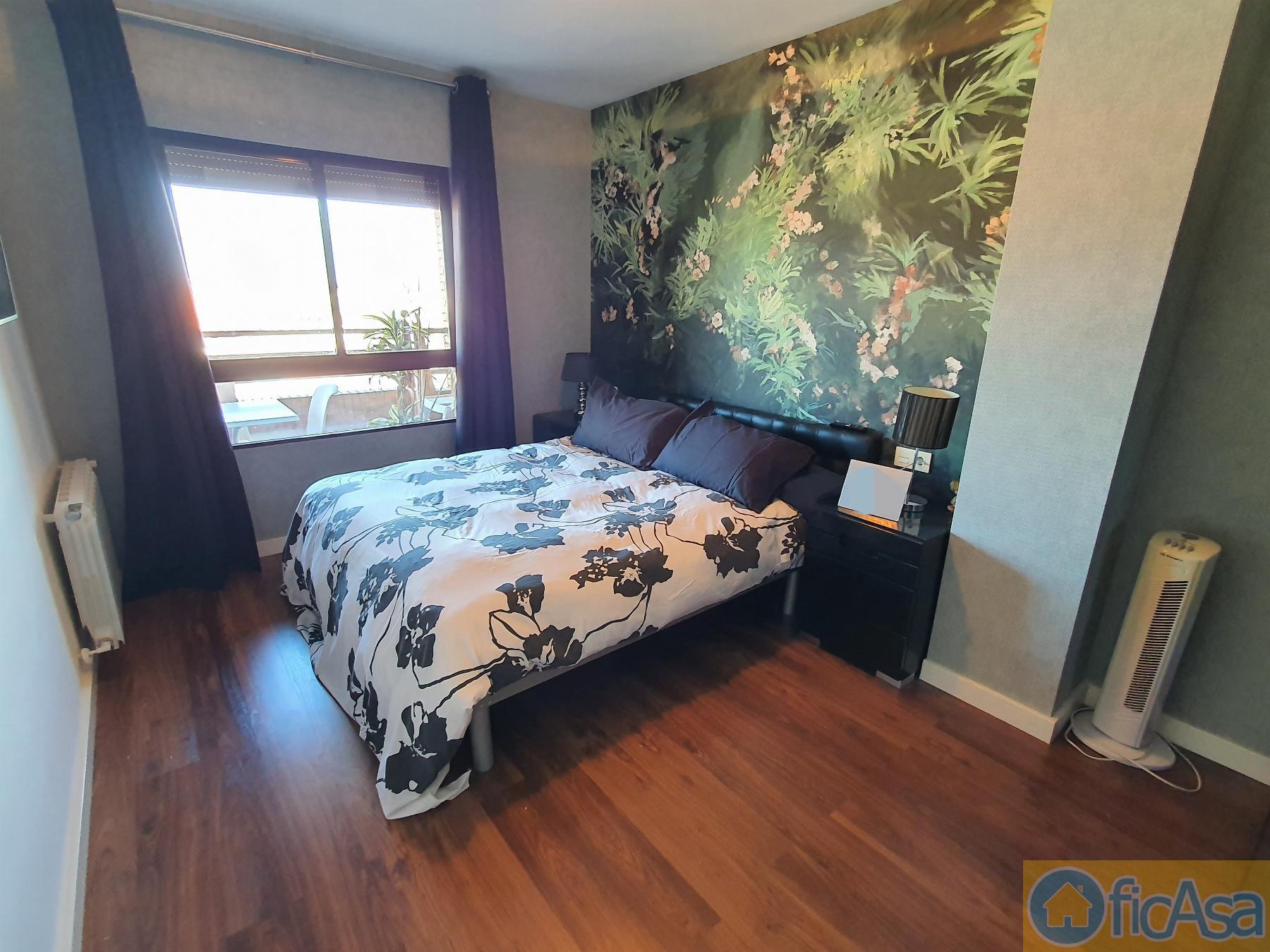 For sale of flat in Castellón