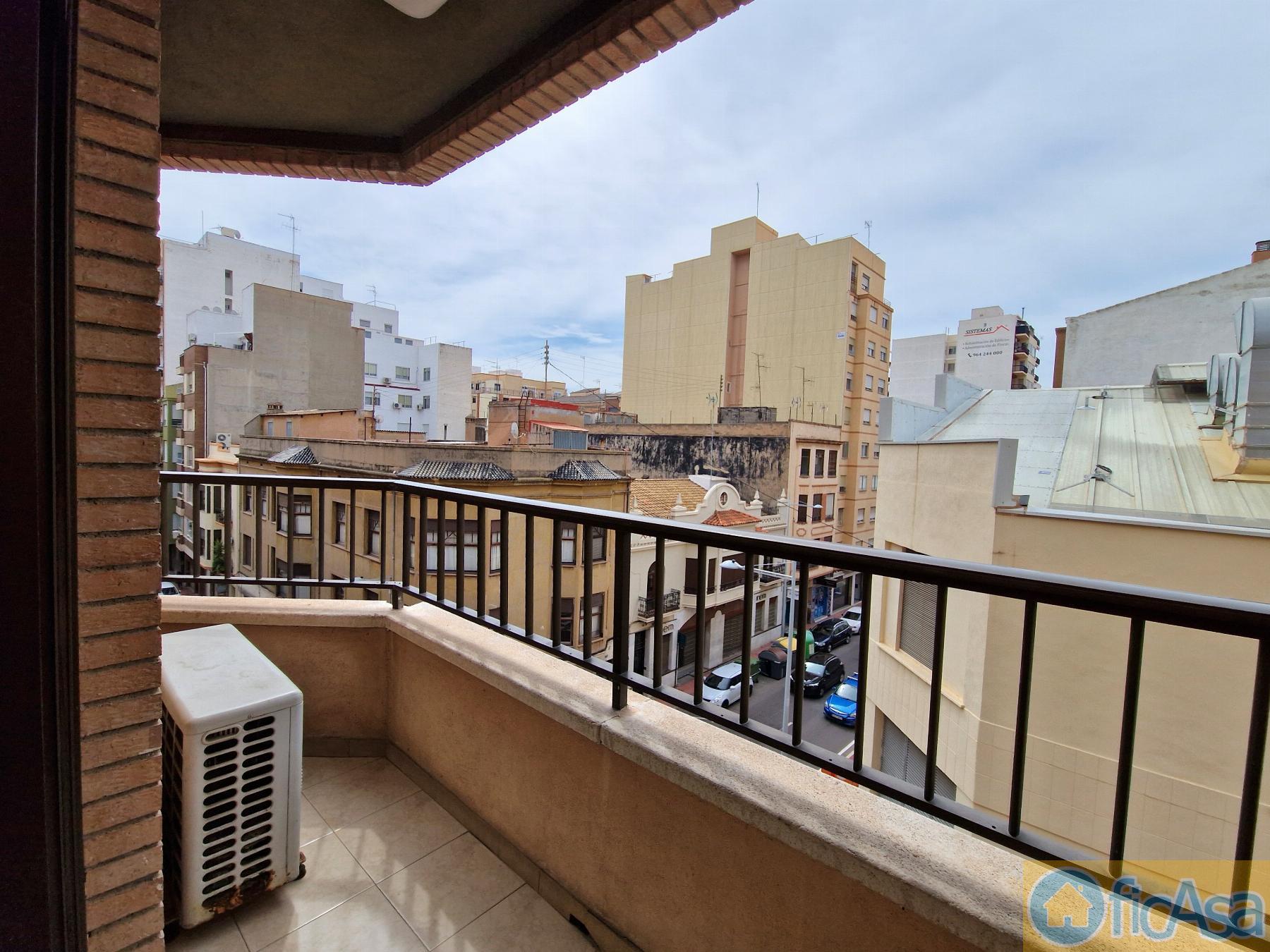Venta de piso en Castellón