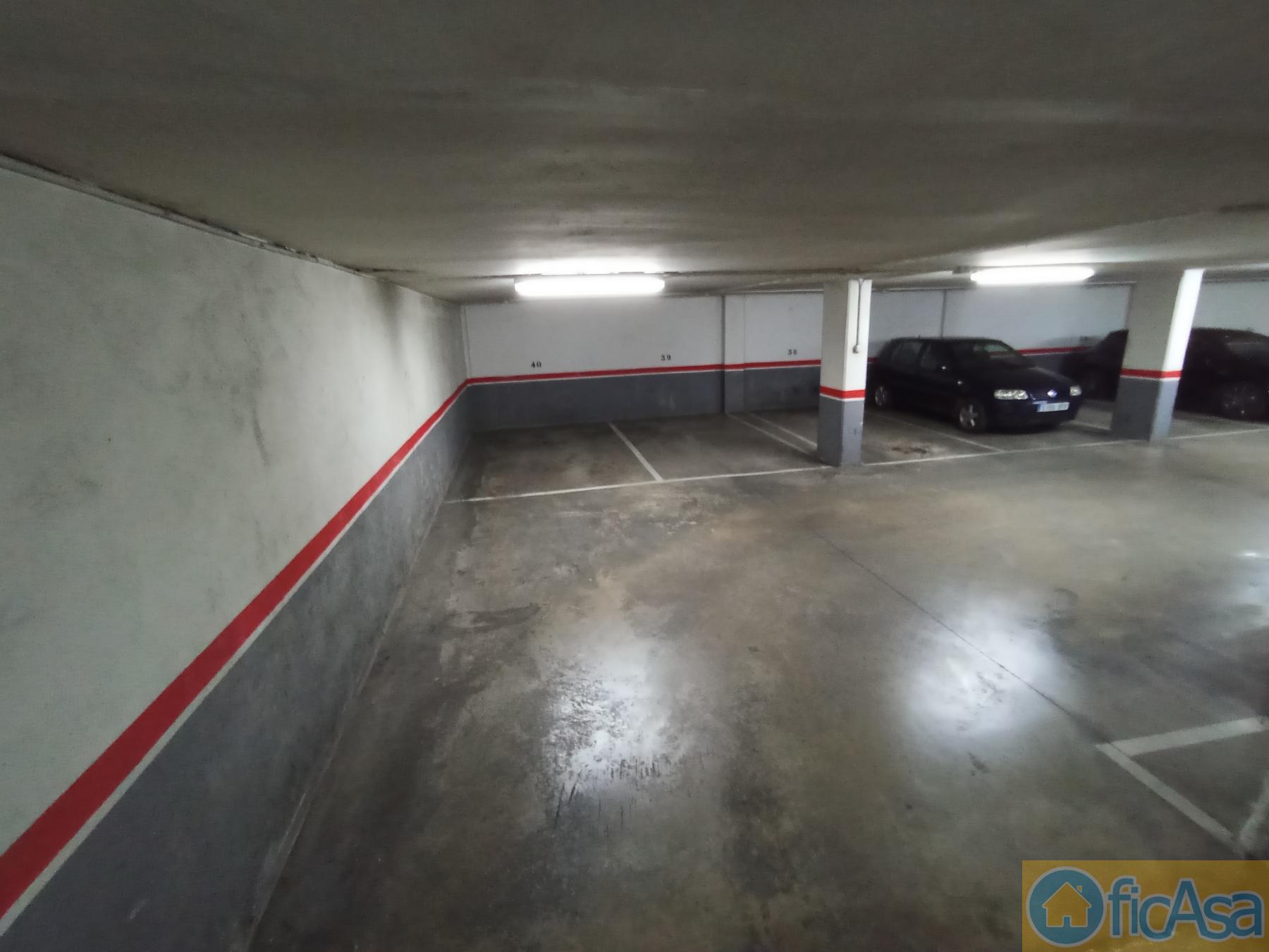 For sale of garage in Castellón