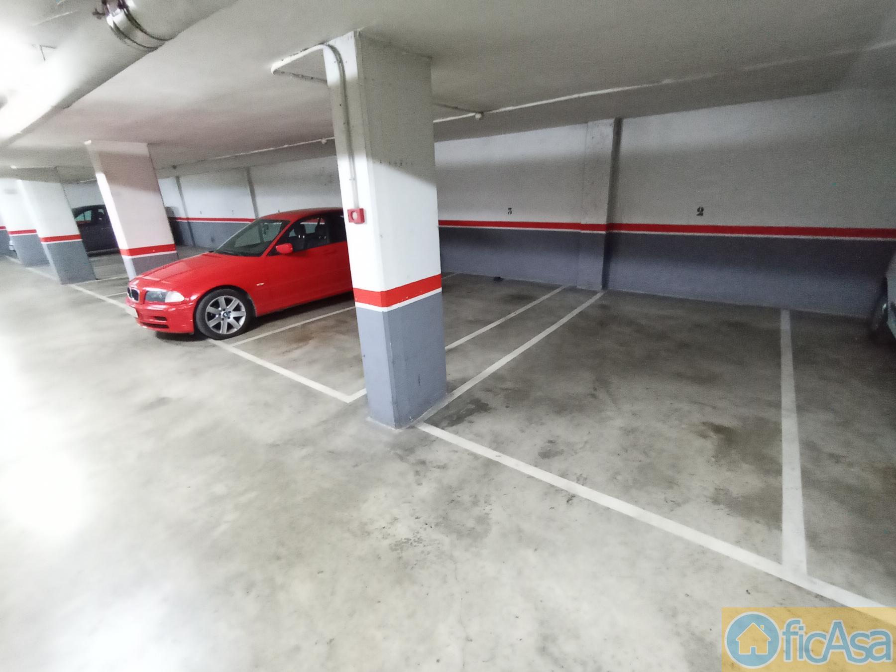 For sale of garage in Castellón