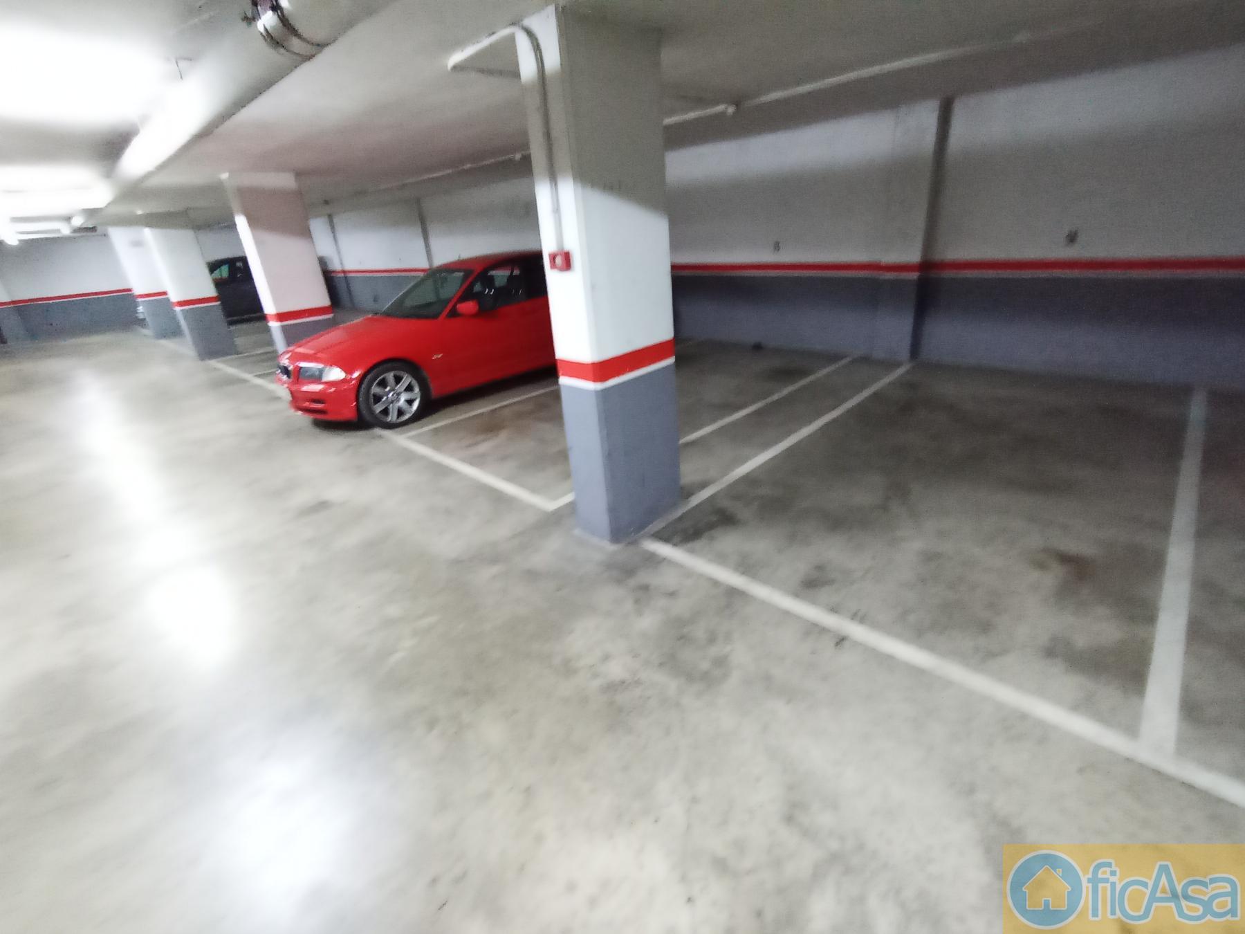 For sale of garage in Castellón