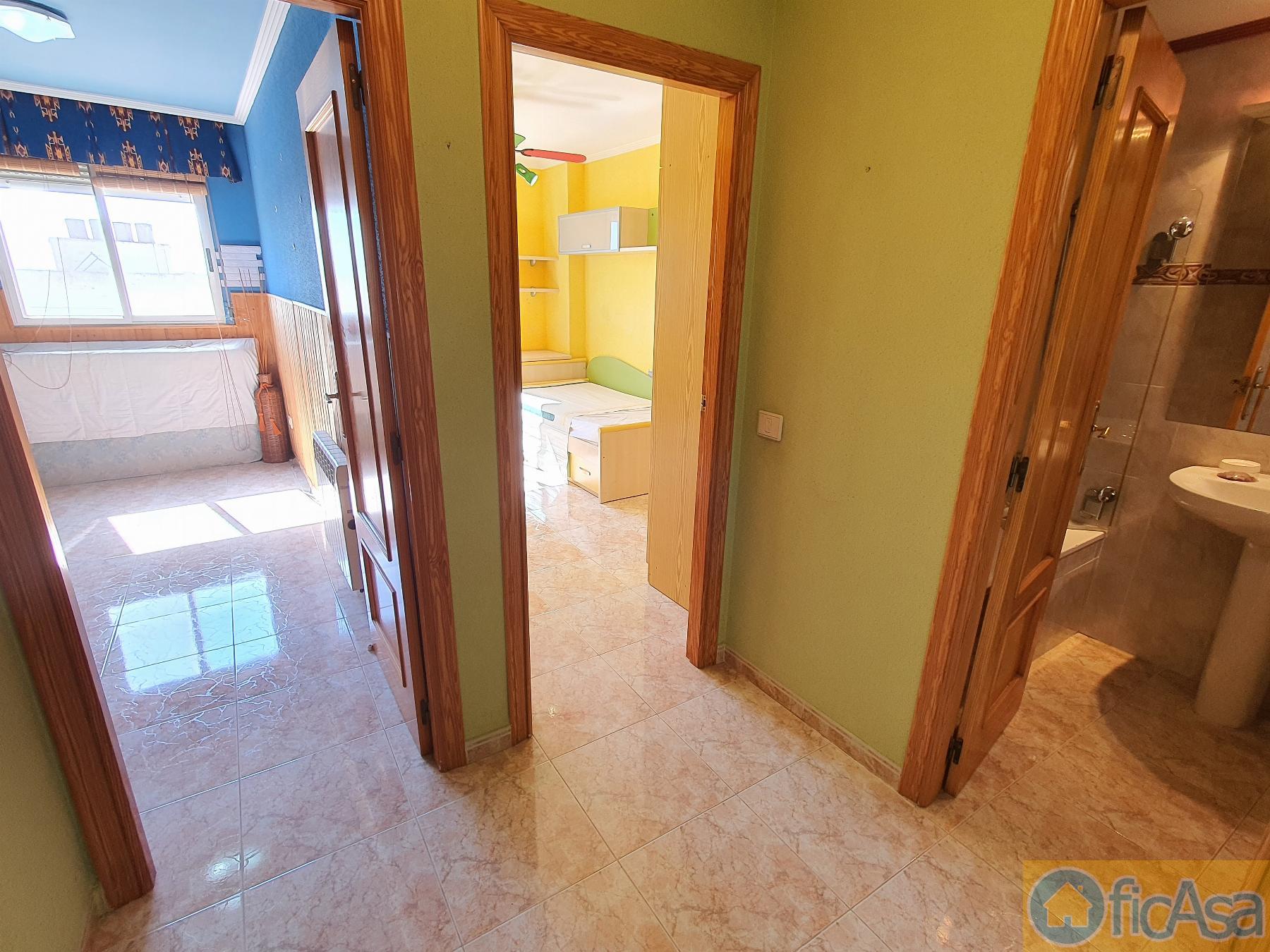 For sale of flat in Castellón