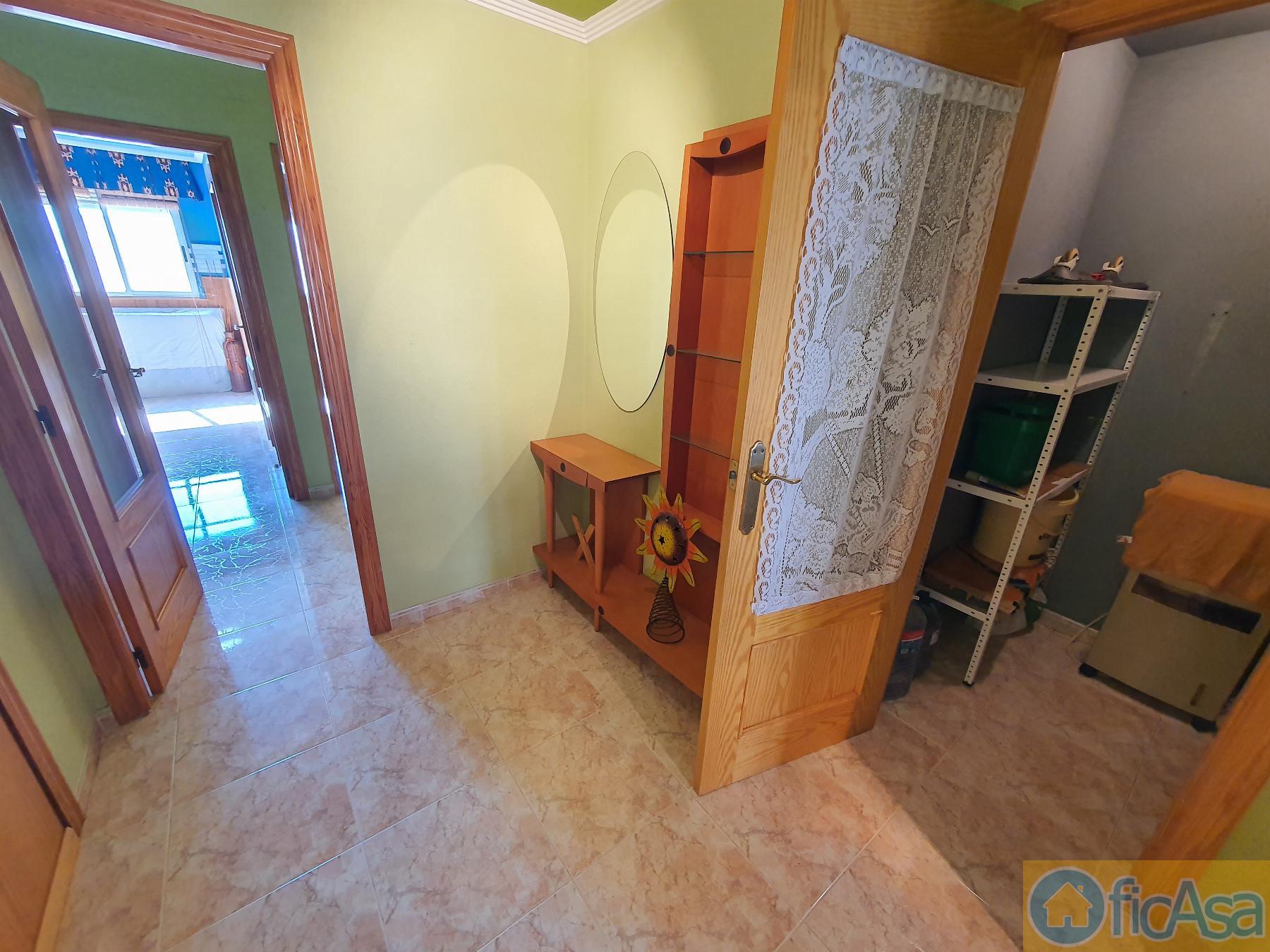 For sale of flat in Castellón