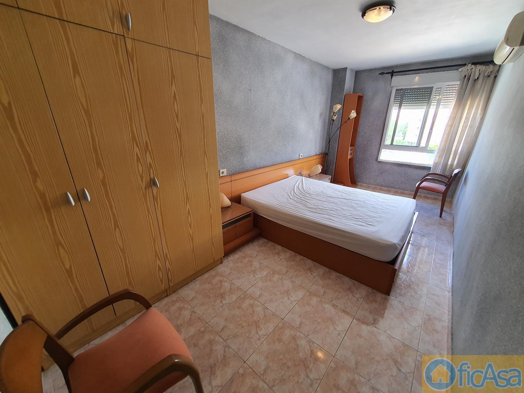 For sale of flat in Castellón