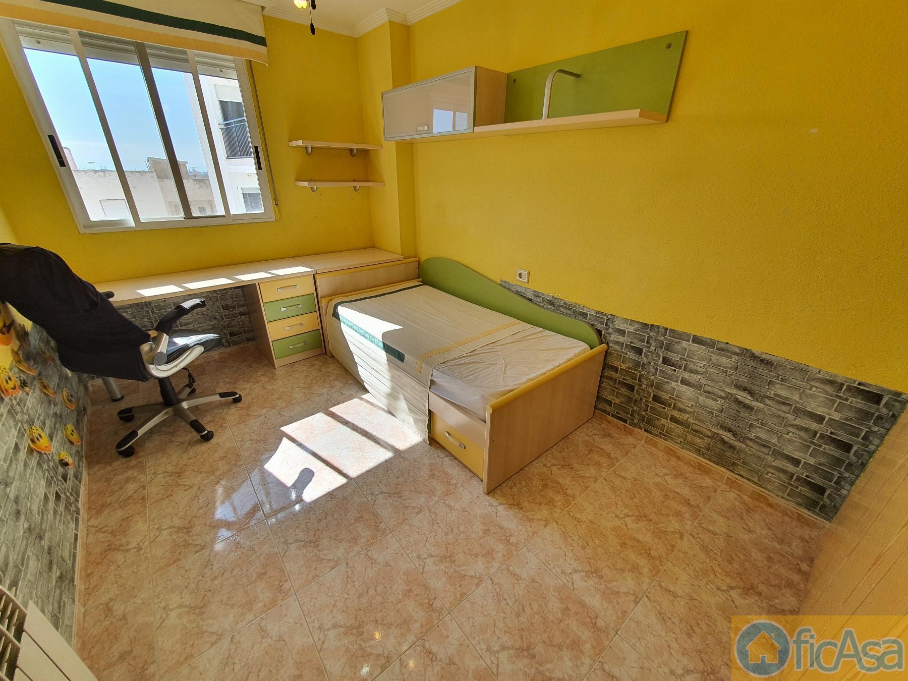 For sale of flat in Castellón