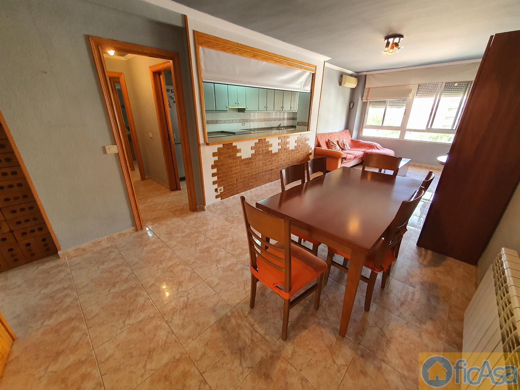 For sale of flat in Castellón