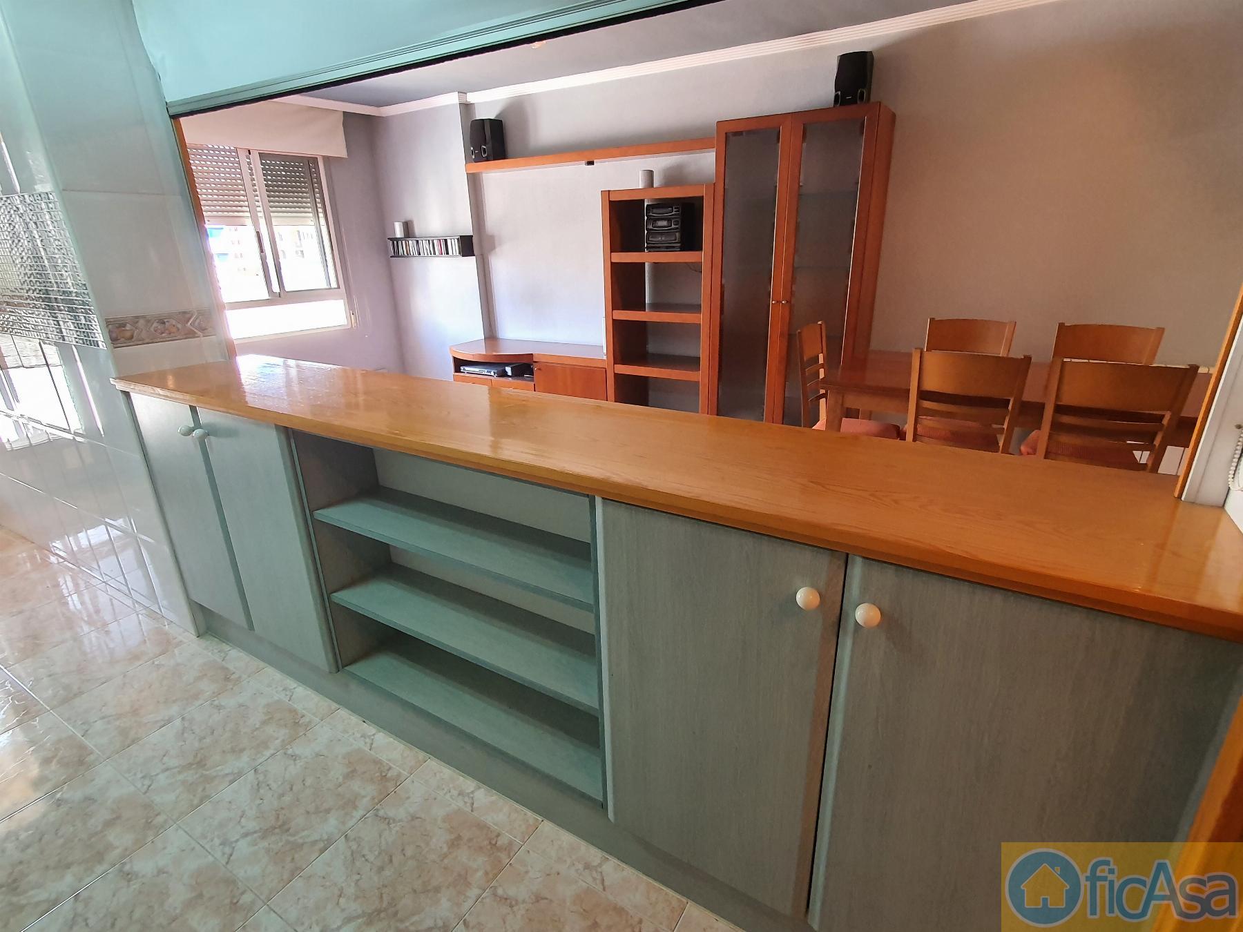 For sale of flat in Castellón