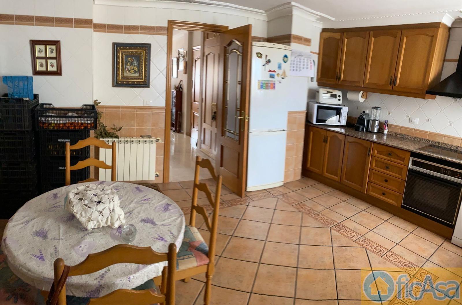 For sale of penthouse in Castellón