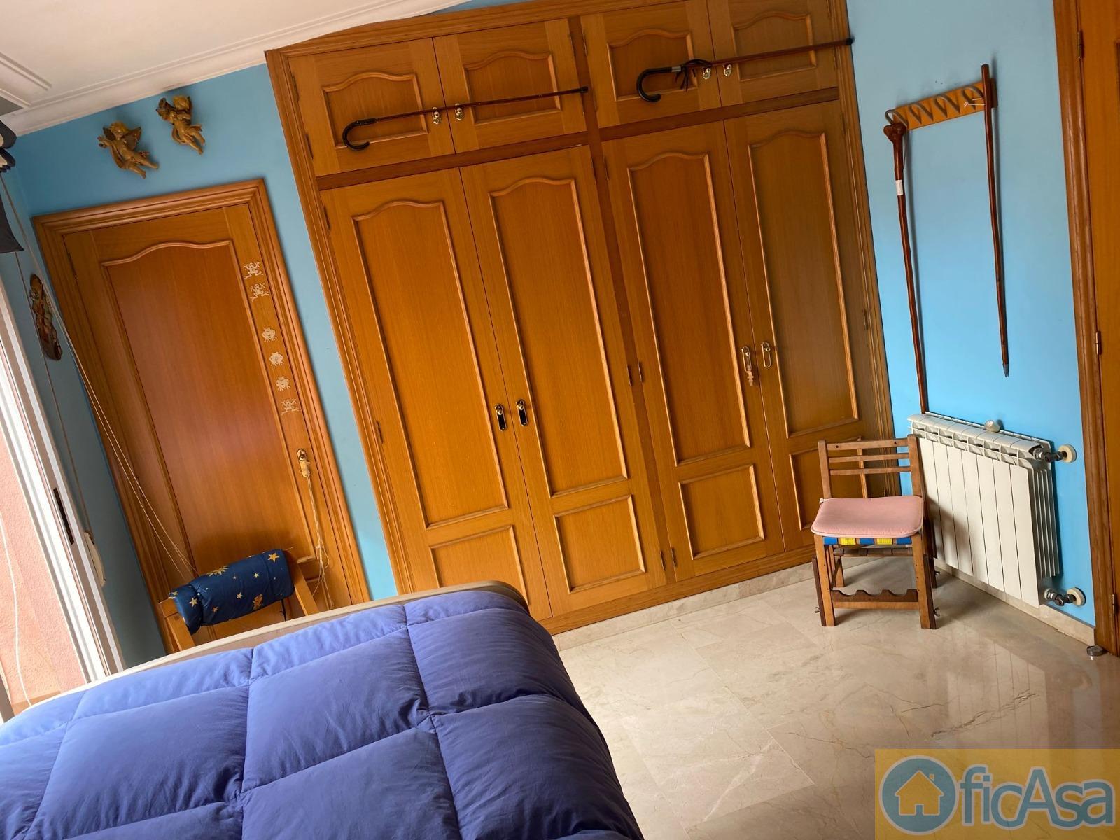 For sale of penthouse in Castellón