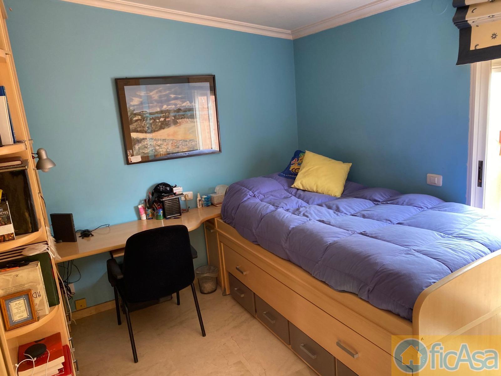 For sale of penthouse in Castellón