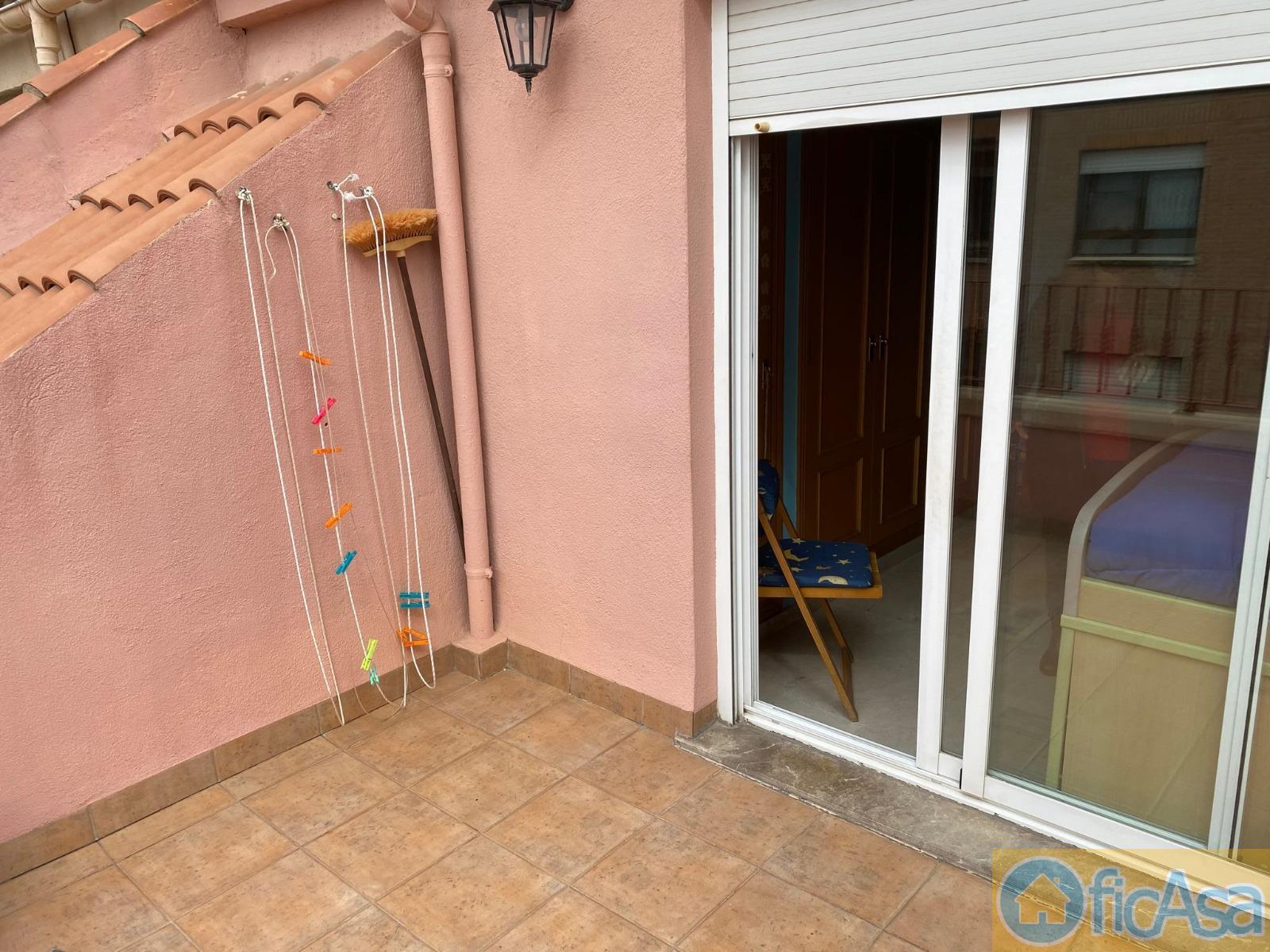 For sale of penthouse in Castellón