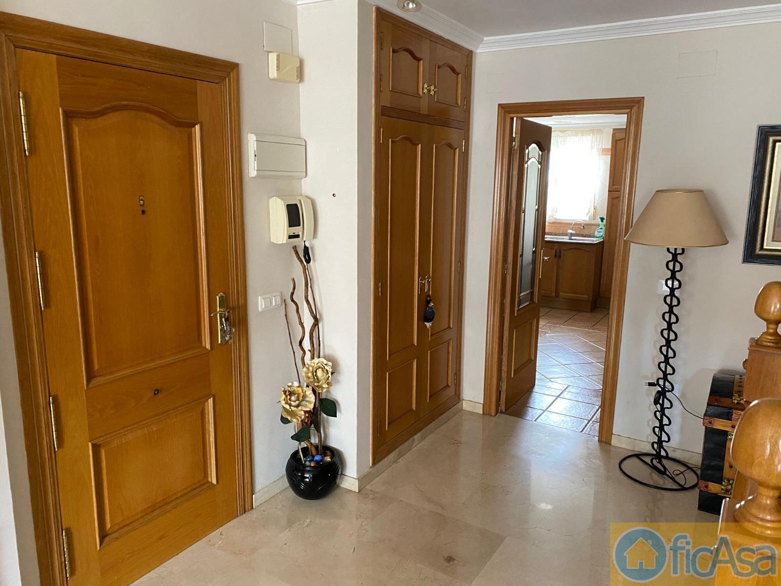 For sale of penthouse in Castellón