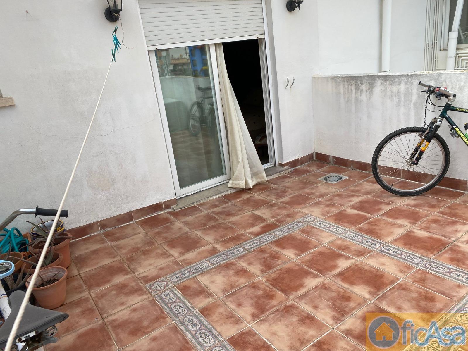 For sale of penthouse in Castellón