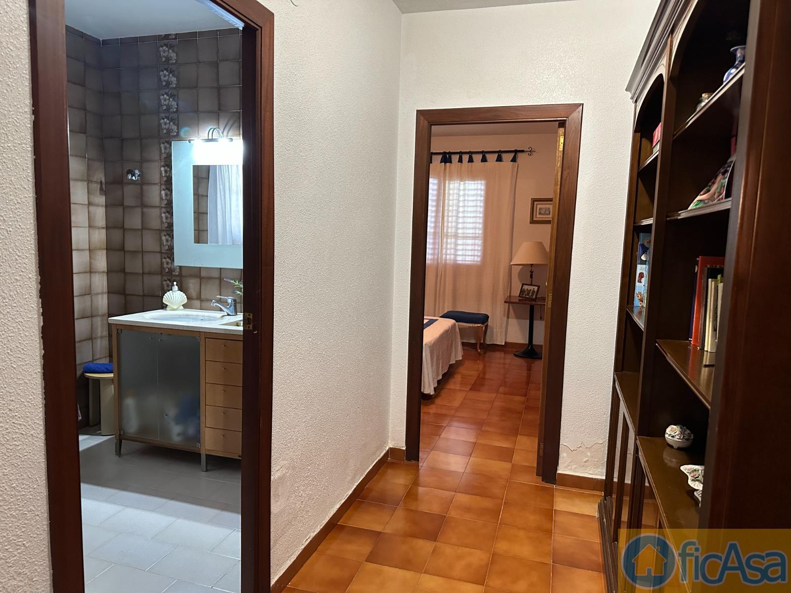 For sale of house in Benicasim