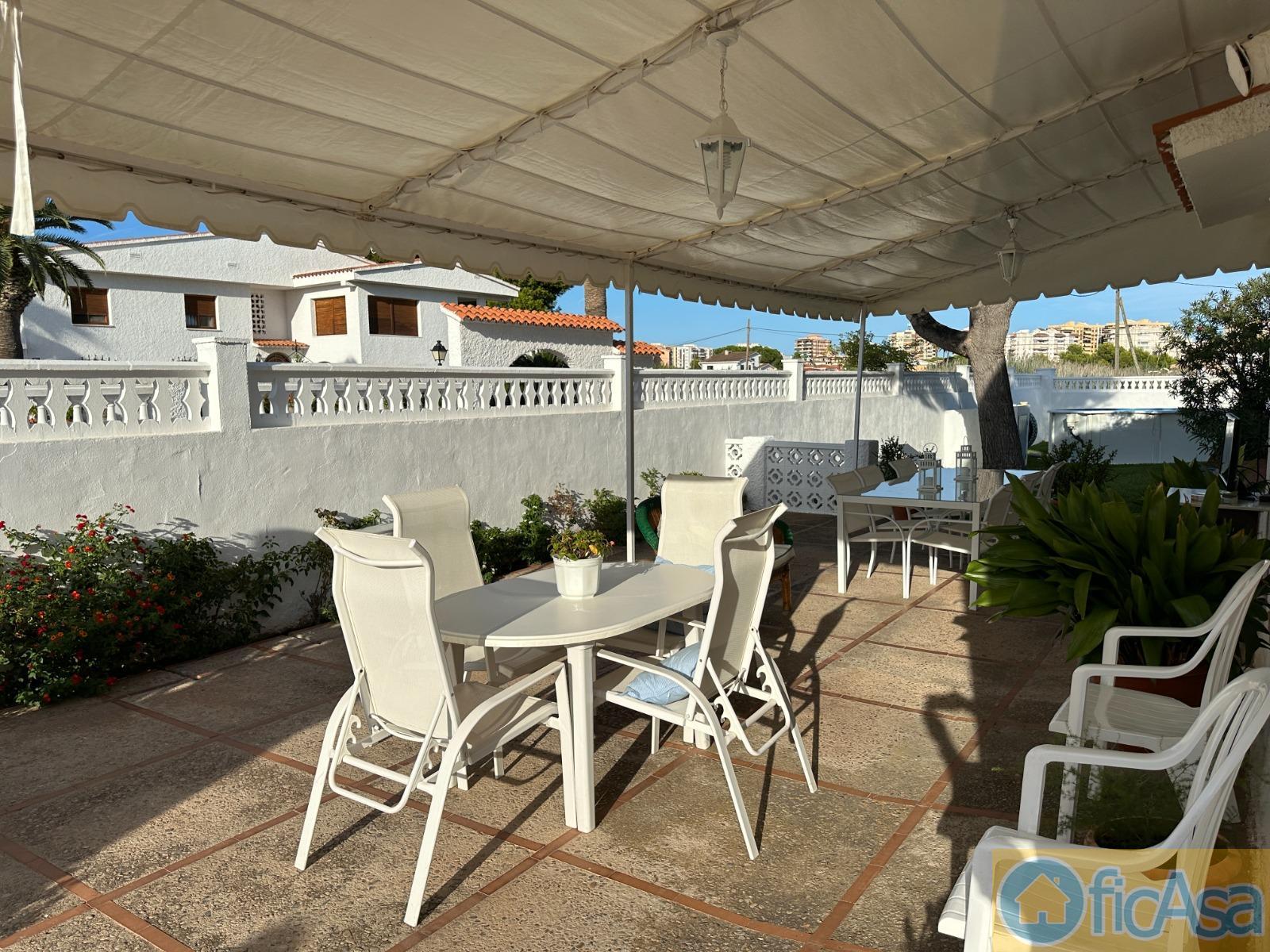 For sale of house in Benicasim