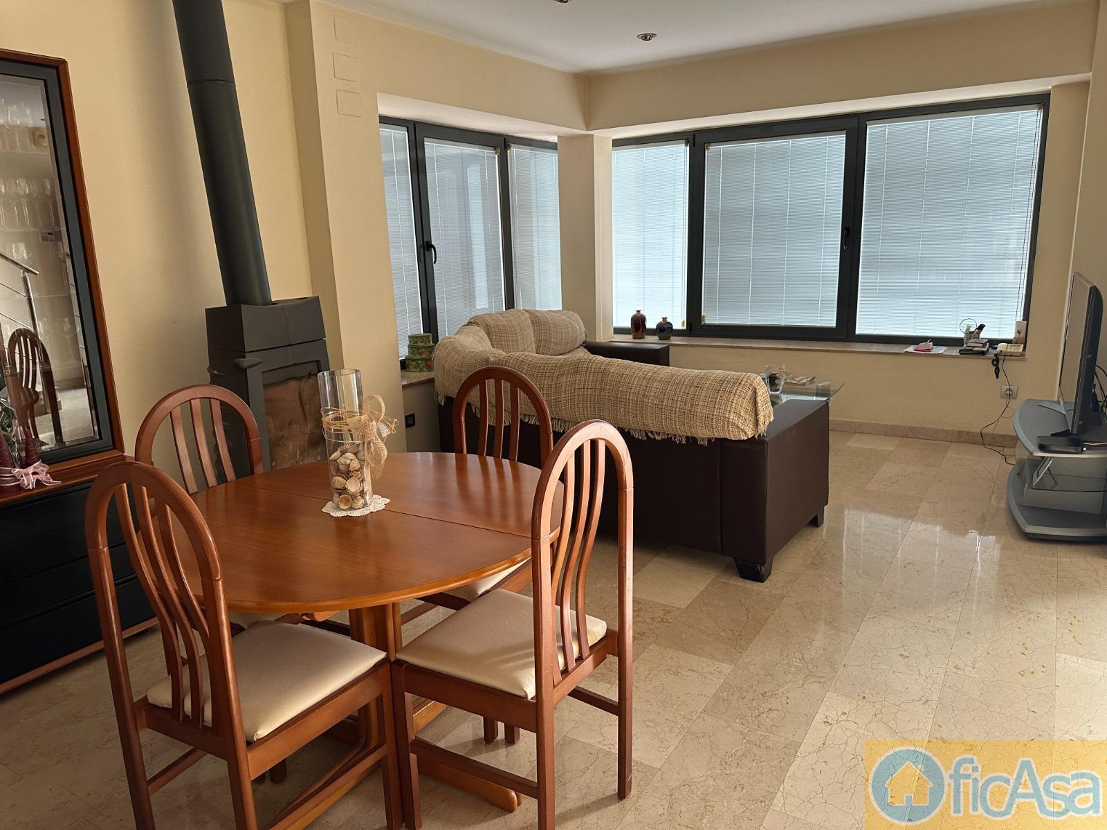 For sale of house in Castellón