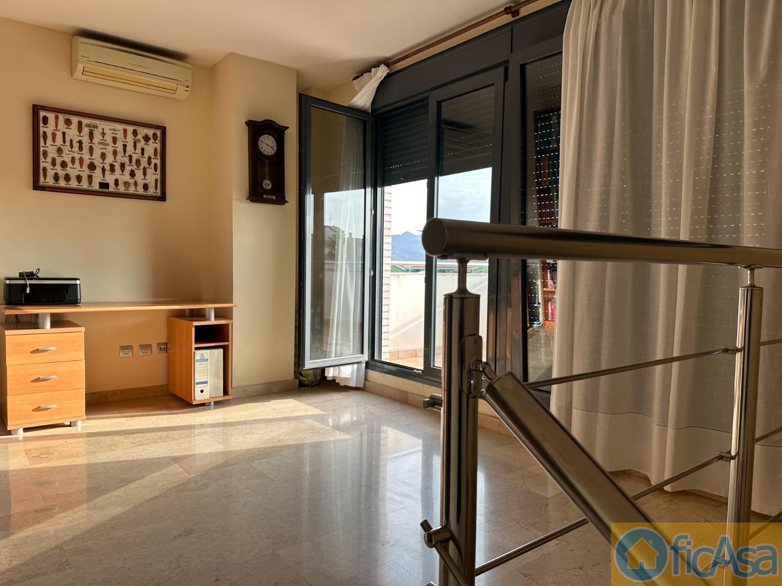 For sale of house in Castellón