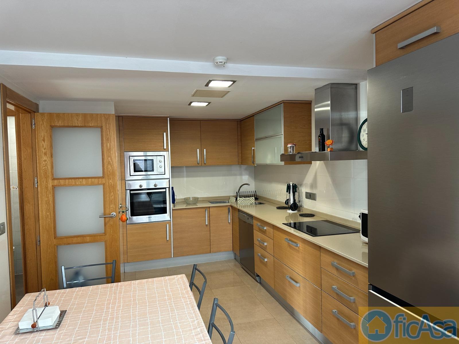 For sale of house in Castellón