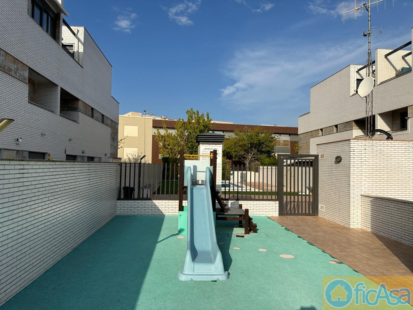 For sale of house in Castellón