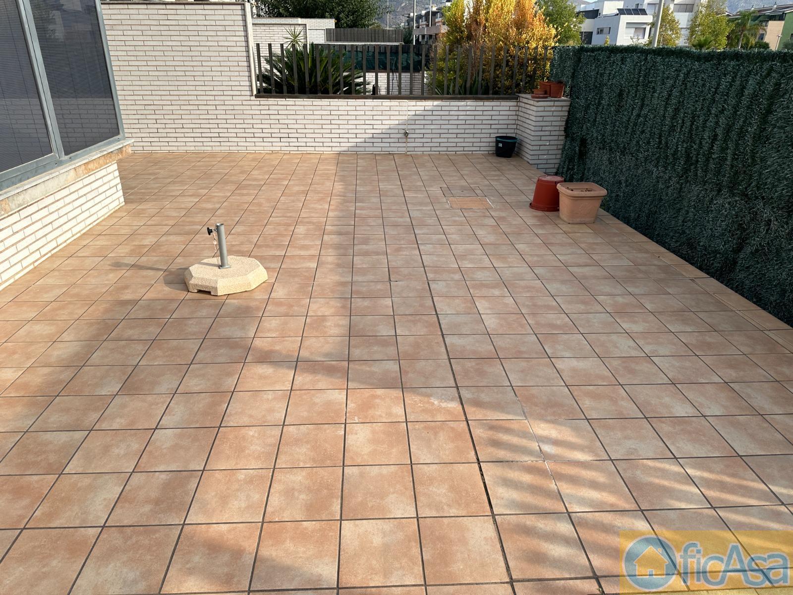 For sale of house in Castellón