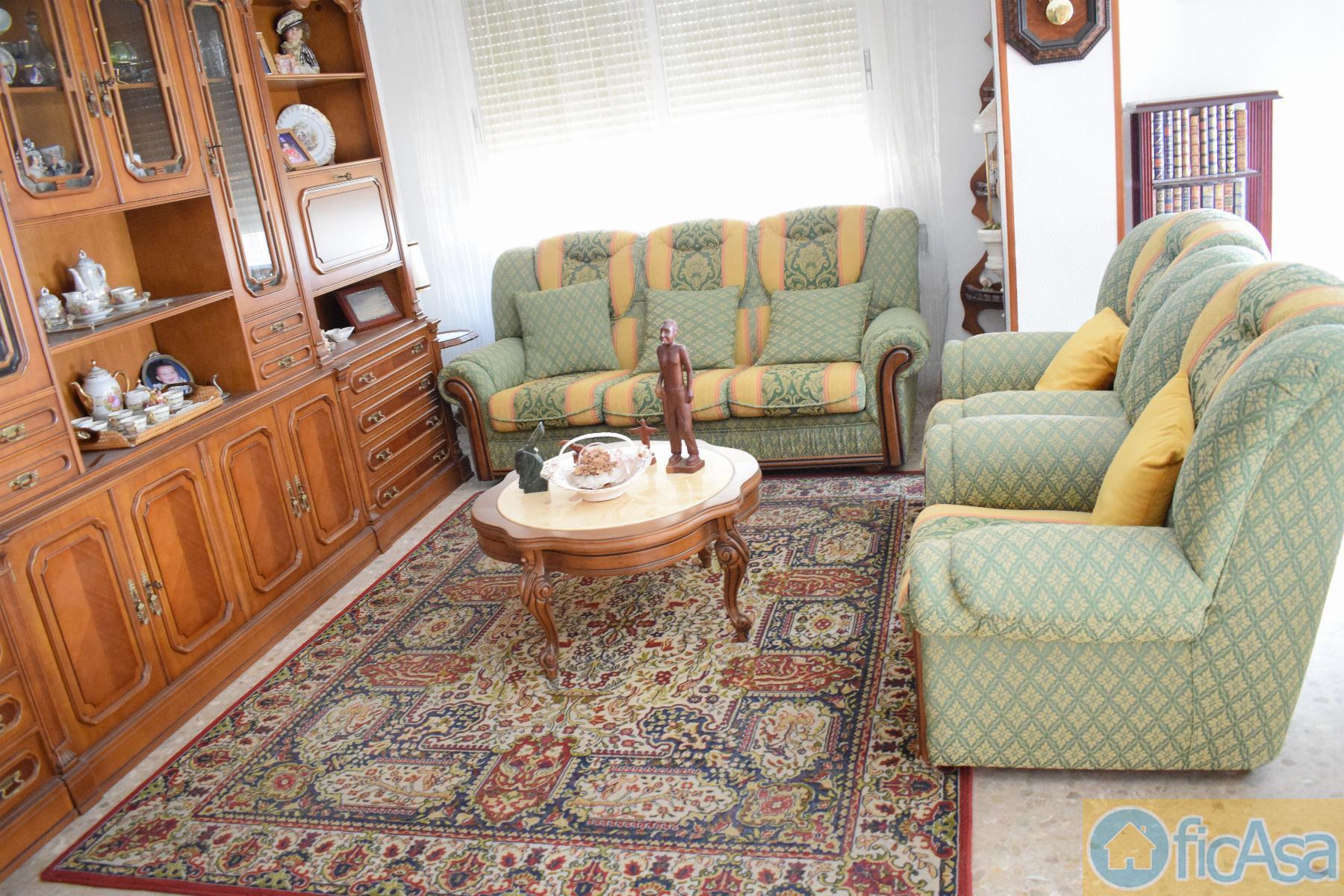 For sale of flat in Castellón