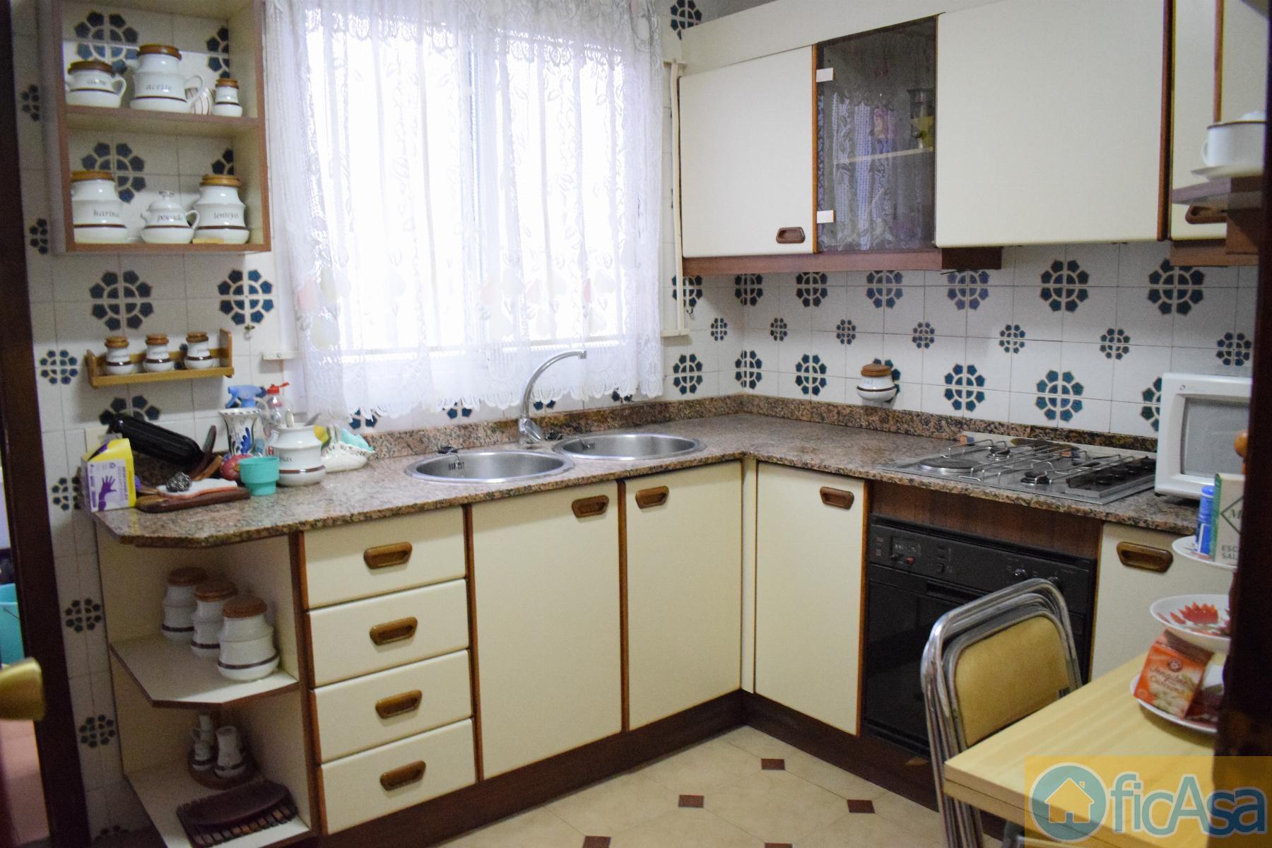 For sale of flat in Castellón