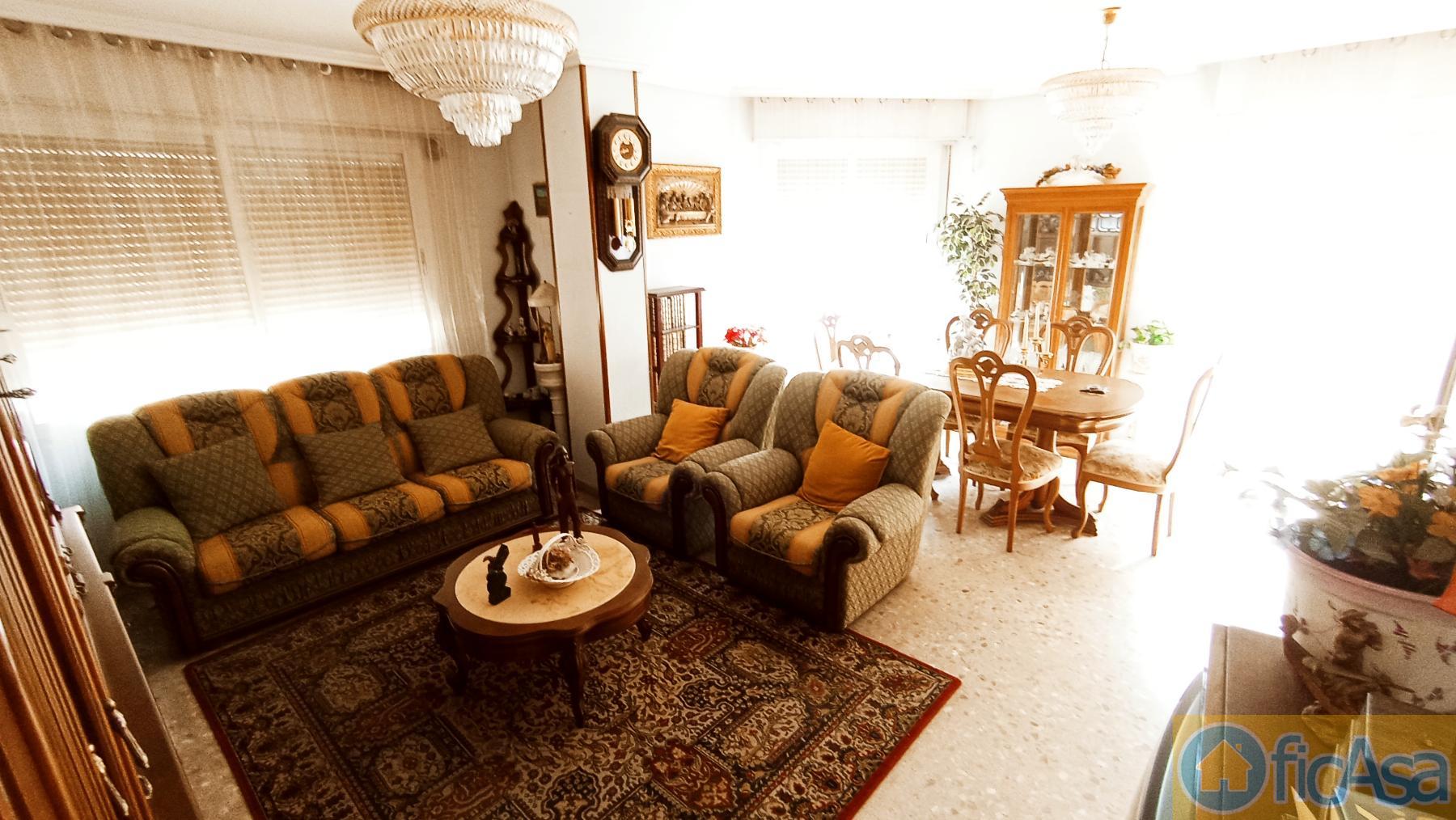 For sale of flat in Castellón