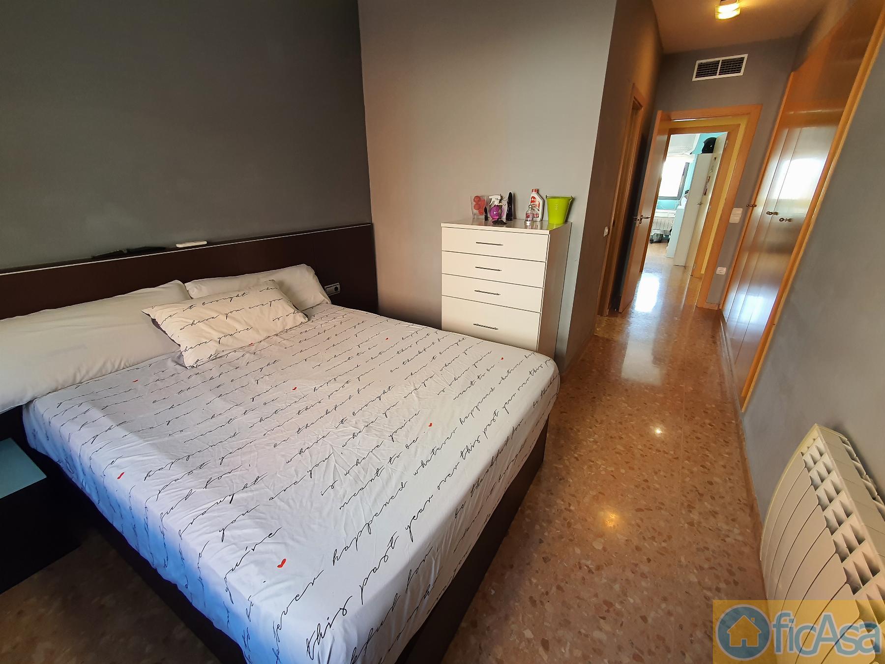 For sale of flat in Castellón