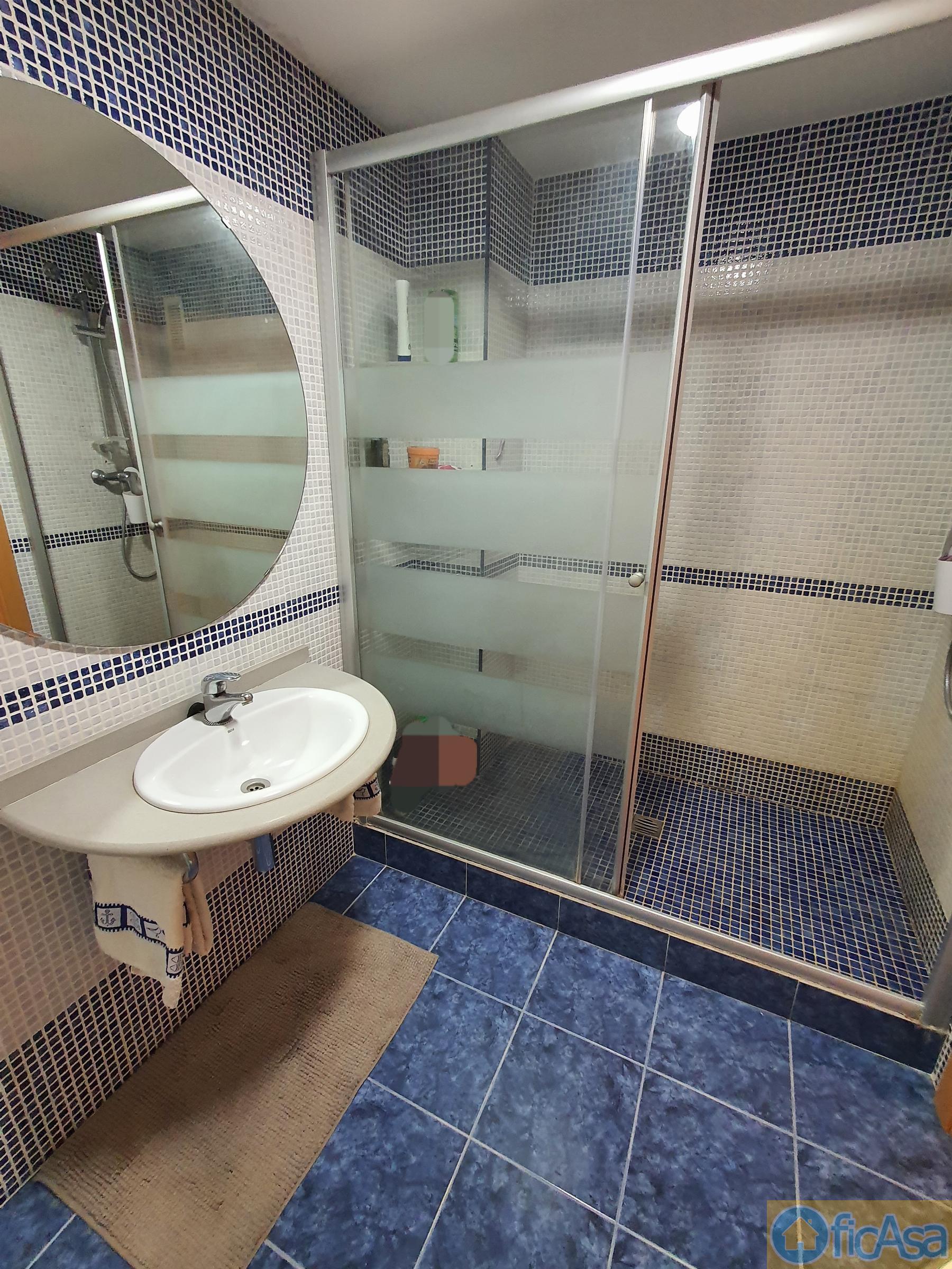 For sale of flat in Castellón