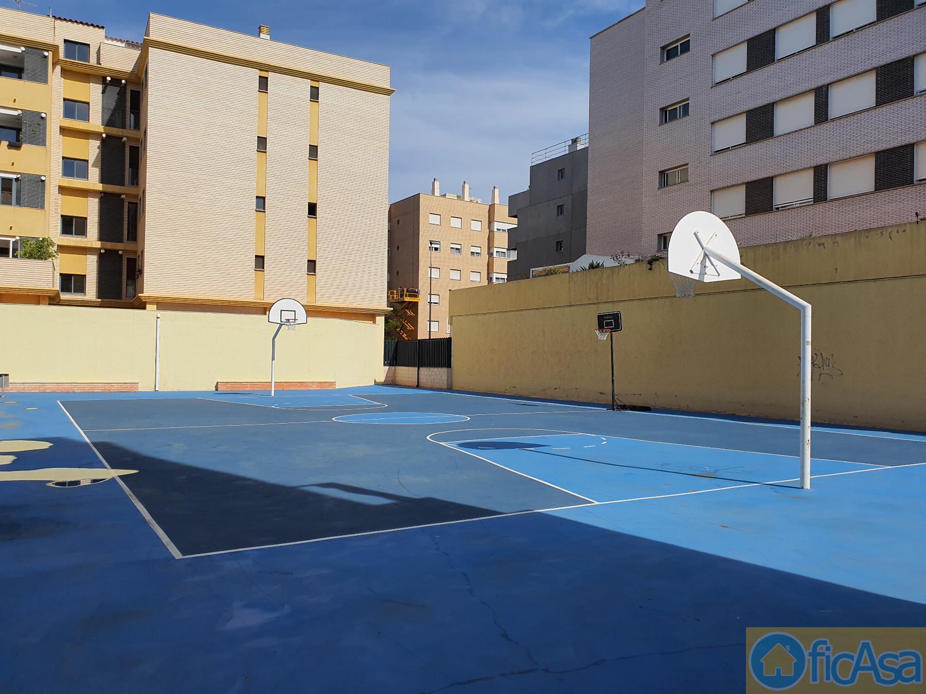 For sale of flat in Castellón