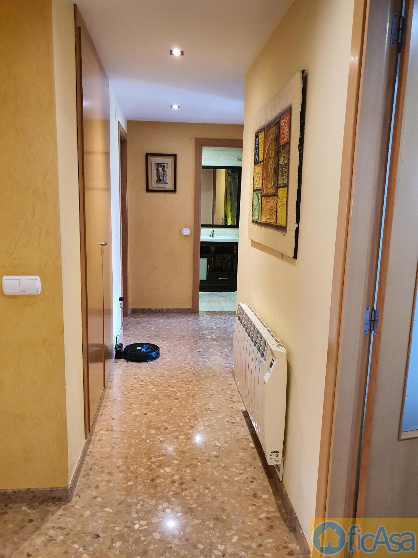 For sale of flat in Castellón