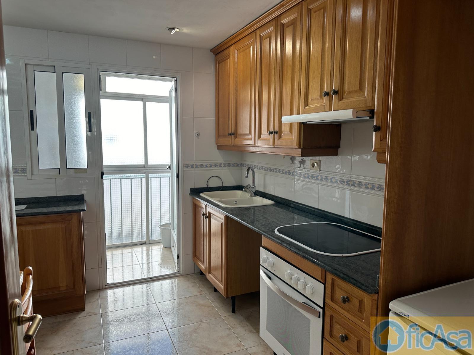 For sale of flat in Castellón